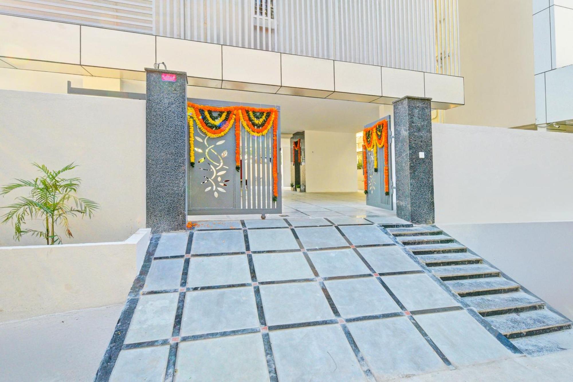 Super Townhouse Oak Suchitra Kompally Road Formerly Sun Moon Hotels Trimulgherry Zewnętrze zdjęcie